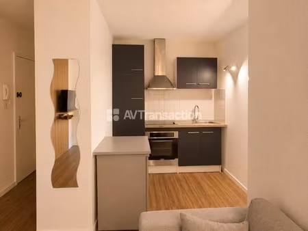 bel appartement 38 m² avec balcon  cave et place de parking