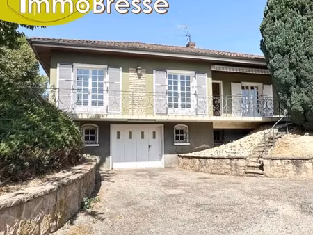 villa 4 pièces 98 m²