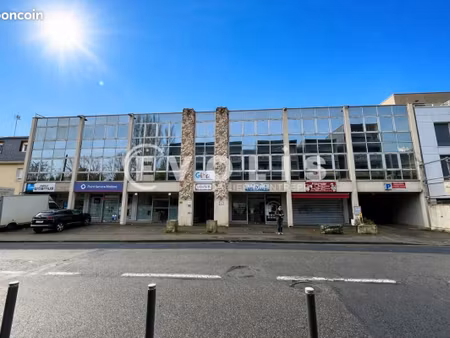 bureau 2 307 m²