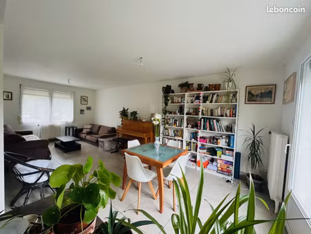 maison 4 pièces 82 m²