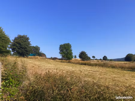 terrain constructible - 701 m2