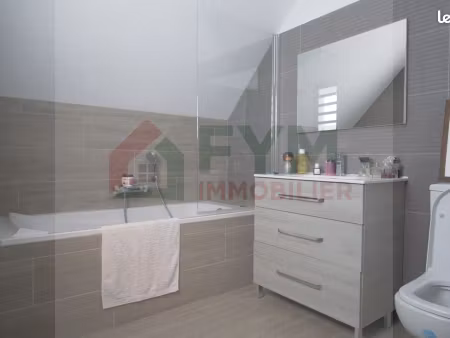 maison de ville 4 pièces 103 m²