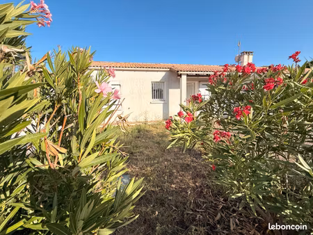 maison 85 m² + garage thénac  quartier calme à deux pas du bourg