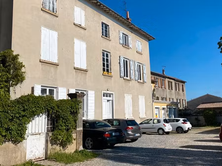 loue appartement meublé proche métro cuire