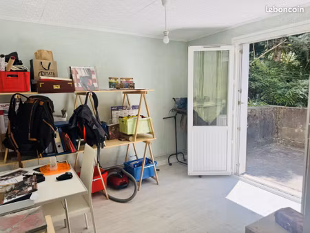 11 4% rentabilité - grand rue jean monnet - terrasse garage - famille / colocation