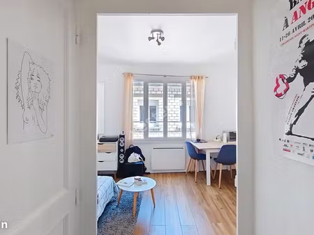 immeuble 3 pièces 48 m²
