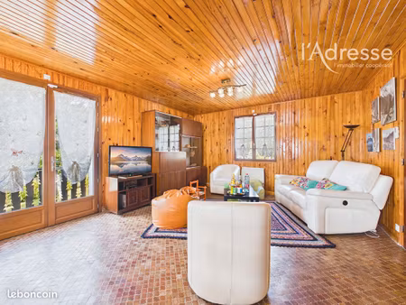 maison 6 pièces 147 m²