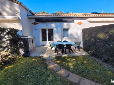 maison dans résidence bord de mer