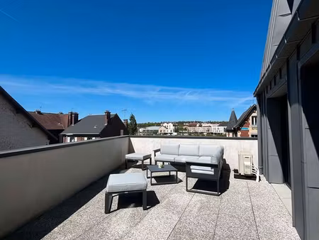 superbe t3 lumineux avec grande terrasse + climatisation réversible + parking – secteur po
