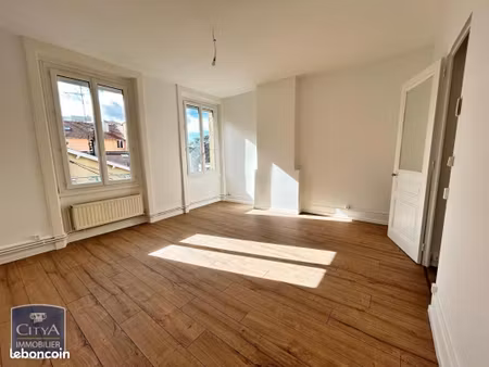 appartement 2 pièces 57 m²