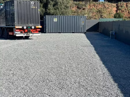 loue terrain avec container