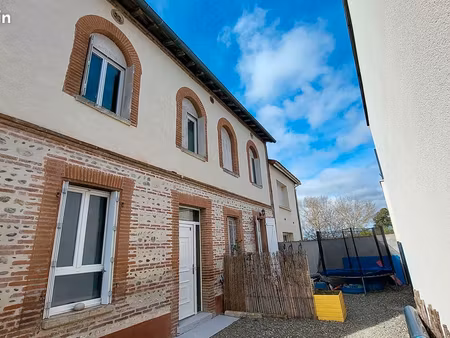 immeuble 7 pièces 205 m²