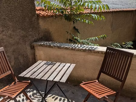 valence type 2 meublé avec terrasse et cave