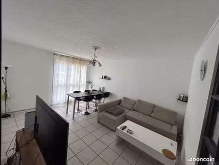 appartement 70m2 dernier étage
