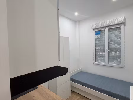 studio 12m2 meublé à louer à colombes