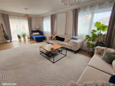 ? rare au centre d'eybens : maison familiale de 160 m²  4 chambres  jardin  dpe b