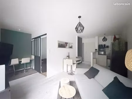 appartement type 1 bis à louer - meublé - terrasse - garage - saint jacques de la lande