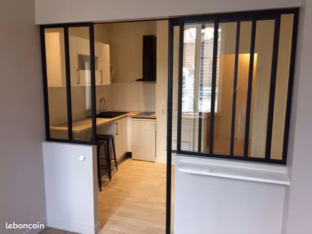 a louer – appartement cosy f1 équipé proche tram a (34 m²)