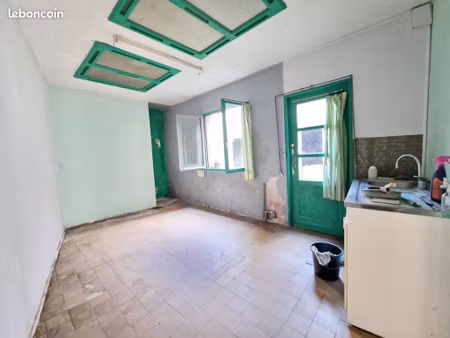 une maison de ville mitoyenne de 112.9 m²