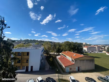 appartement 5 pièces 90 m²