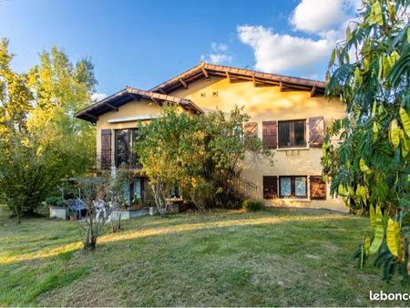 maison familiale avec possibilité d’avoir 2 logements
