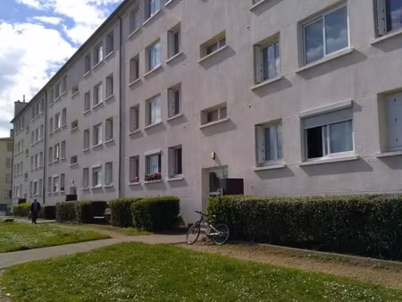 appartement 3 pièces 77 m²