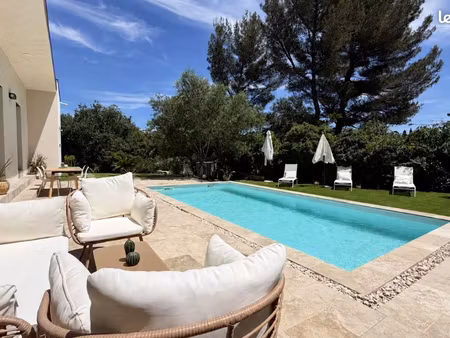 maison contemporaine hors lotissement