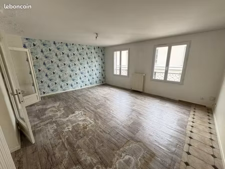 bureaux 75 m² taverny