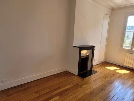 studio 1 pièce 31 m²