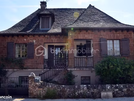 maison 7 pièces 140 m²