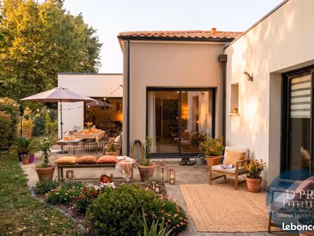 maison 5 pièces 137 m²