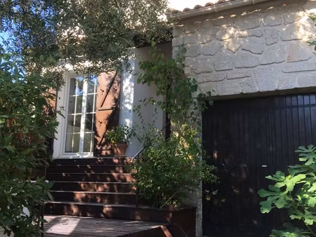 maison meublée de type t5 avec jardin et garage - quartier la chamberte