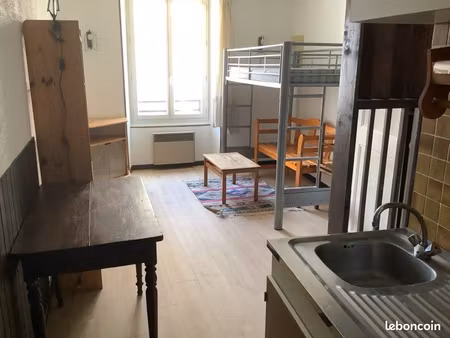 studio centre équipé meublé neuf