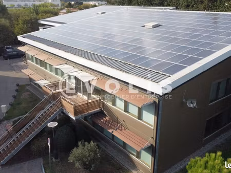 bureaux 393 m²