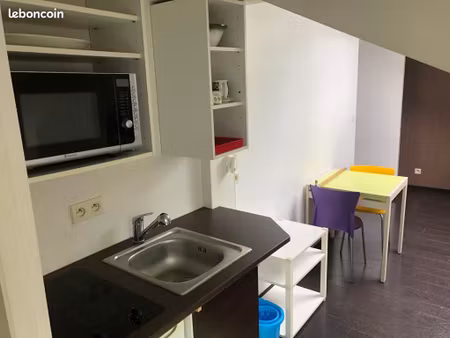 studio meublé proche de l'iut  de la fac  du lycée