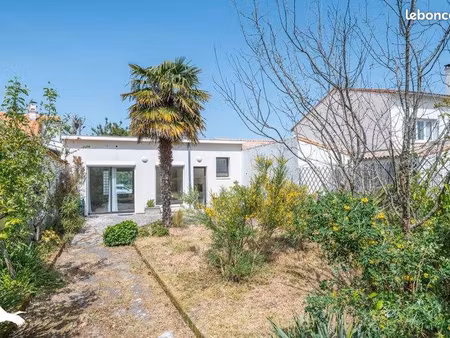 maison 2 pièces 74 m²