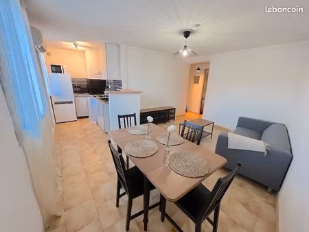 p2 41 m2 centre nimes
