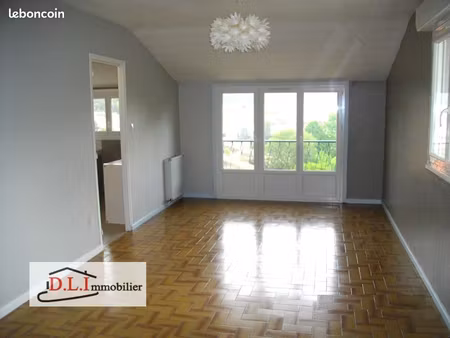 appartement 3 pièces 82 m²