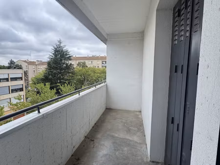 appartement t3 de 54m² avec cave et loggia