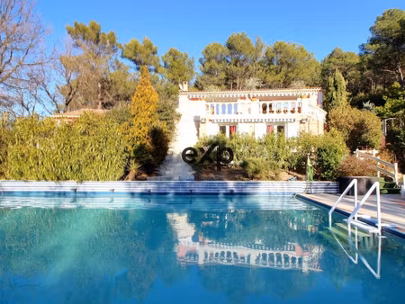 villa - proche saint-maximin-la-sainte-baume