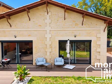 belle maison en pierre rénovée de 94.70 m²