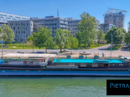 magnifique péniche à confluence