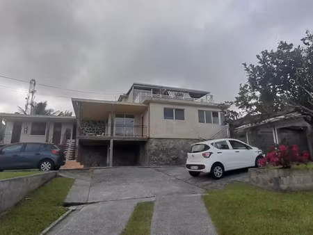 annonce vente maison 9 pièces de 198m2 à l ajoupa bouillon (97216) - paruvendu.fr ref 9927