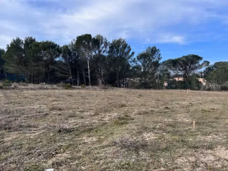 annonce vente terrain terrain de 681m2 à aix-en-provence (13100) - paruvendu.fr ref 992790