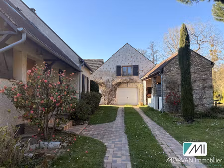 annonce vente maison 8 pièces de 217m2 à clairefontaine-en-yvelines (78120) - paruvendu.fr