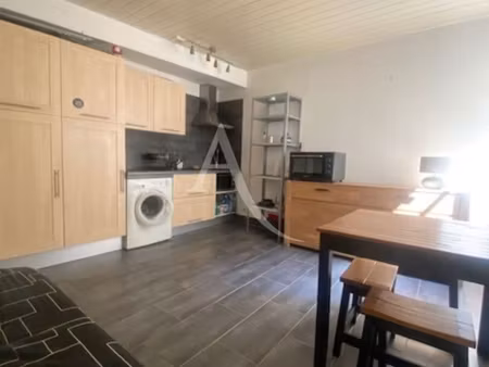 annonce location appartement 2 pièces à la rochelle (17000) - paruvendu.fr ref 99279059972