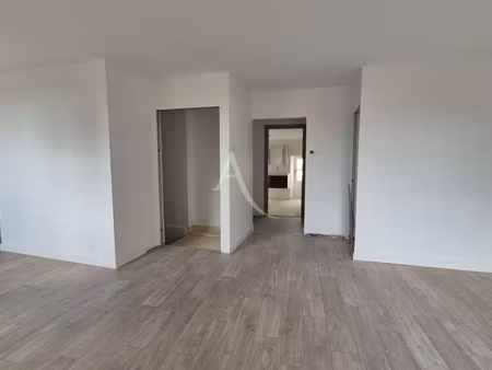 annonce vente appartement 3 pièces de 60m2 à saint jean d angely (17400) - paruvendu.fr re