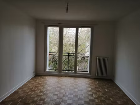 annonce location appartement 3 pièces de 62m2 à cachan (94230) - paruvendu.fr ref 99279058