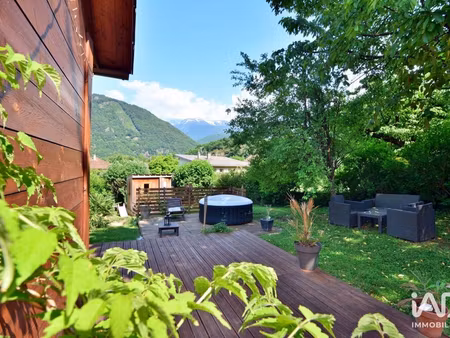 annonce vente maison 5 pièces de 180m2 à saint-pierre-de-mésage (38220) - paruvendu.fr ref