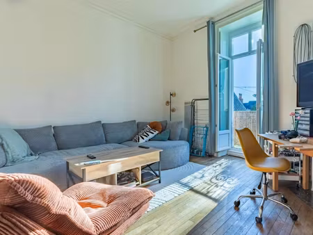 annonce vente appartement 2 pièces de 49m2 à nantes (44000) - paruvendu.fr ref 99279067472